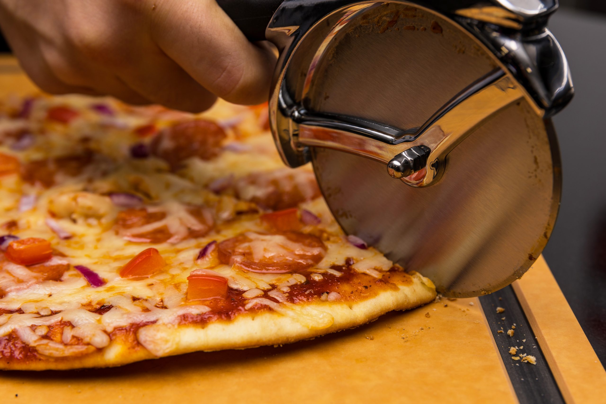 Nož za pizzu s okruglom oštricom - Nož za pizzu s okruglom oštricom