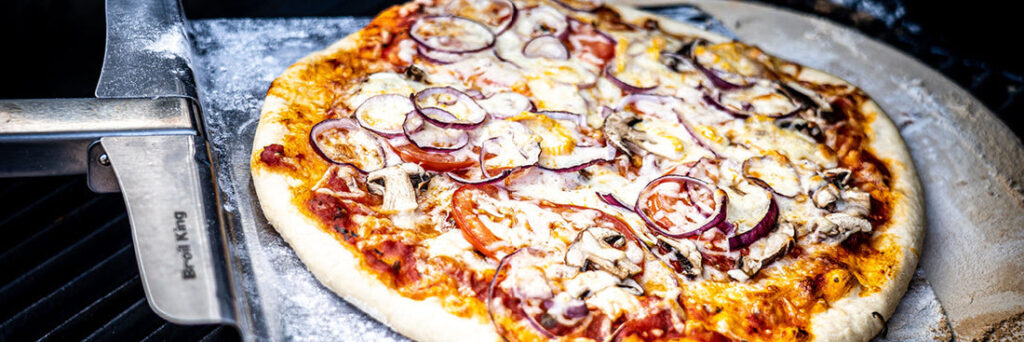 Pizza na roštilju Broil King