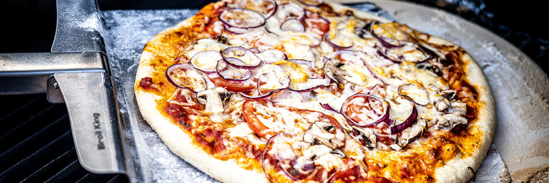 Pizza na roštilju Broil King
